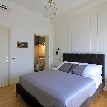 Dimora Del Duomo Bed & Breakfast 3*